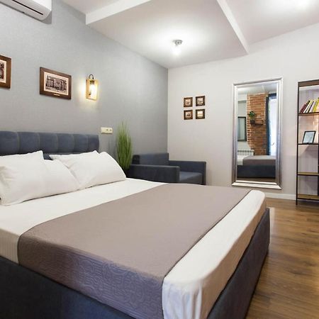 Cozy Apartment In The Center - Podilskyi Lane 7 Харьков Экстерьер фото